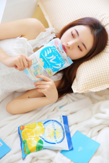 隔壁机长大叔是饿狼!